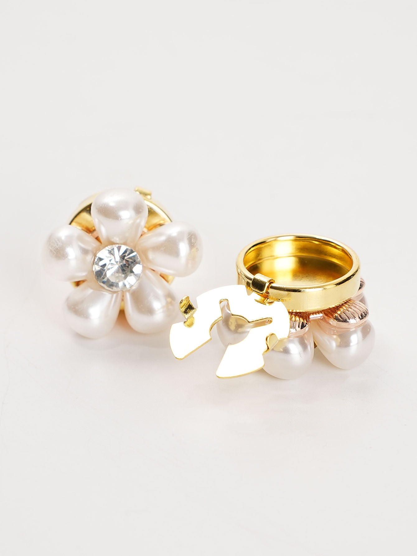 2pcs Button Covers for Shirt Clothing Accessory faux pearls Metal cufflinks No Sewing Button Metal cufflinks