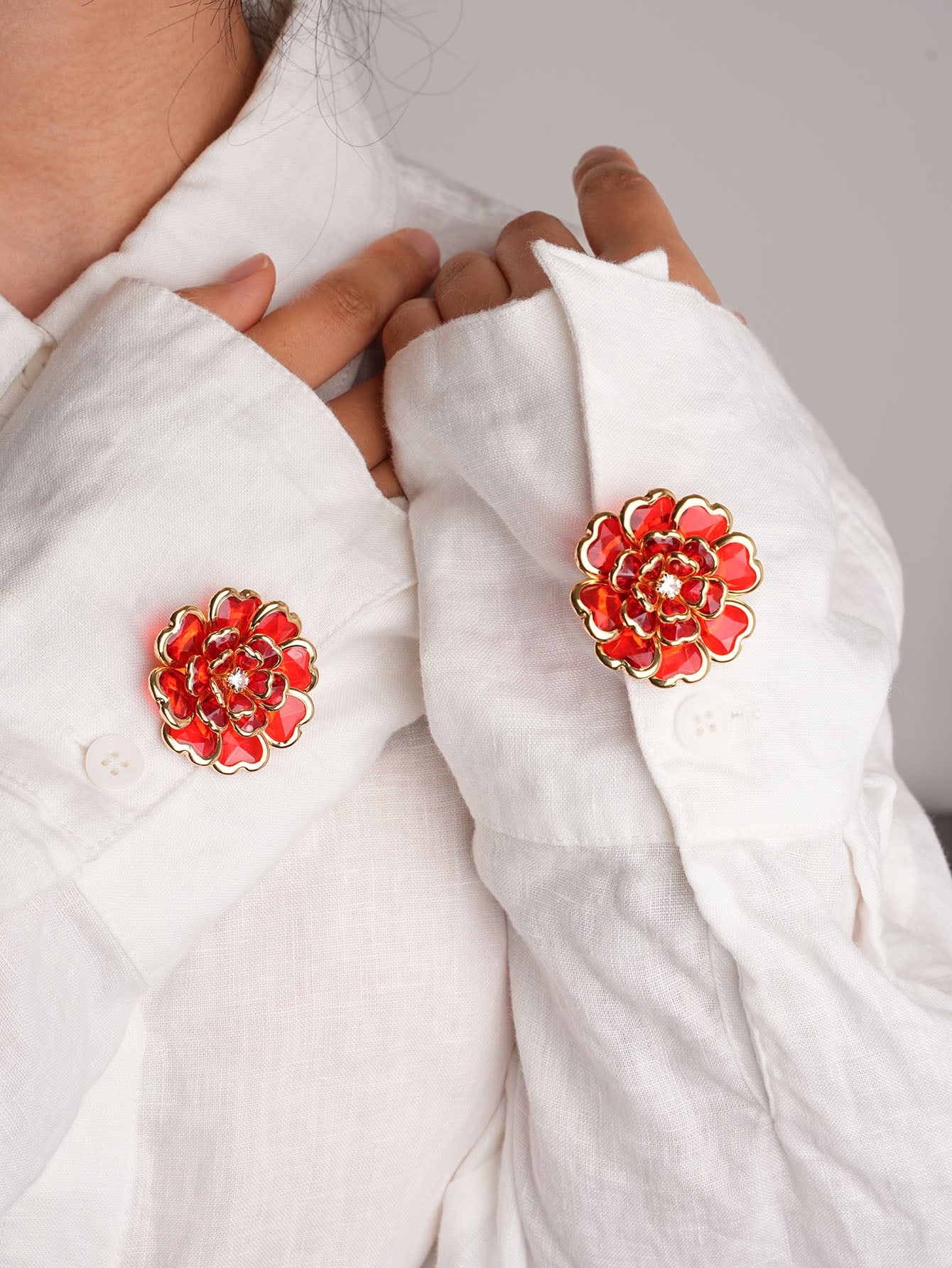 1Set Camellia Acrylic Button Covers for Shirts