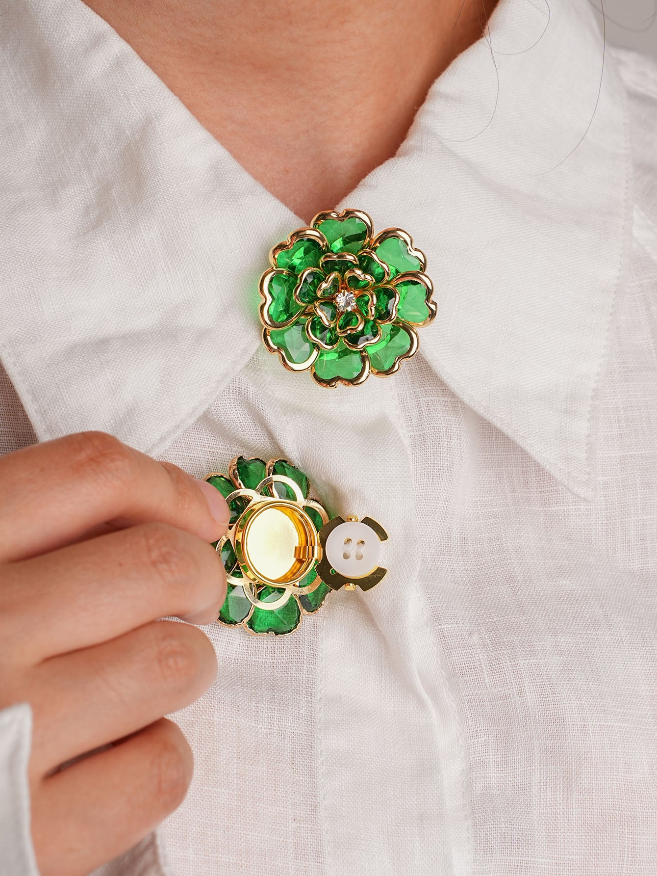 1Set Camellia Acrylic Button Covers for Shirts