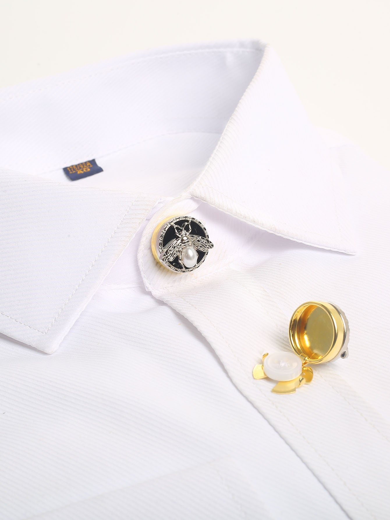2pcs Button Covers for Shirt Cute bee cufflinks Button clip