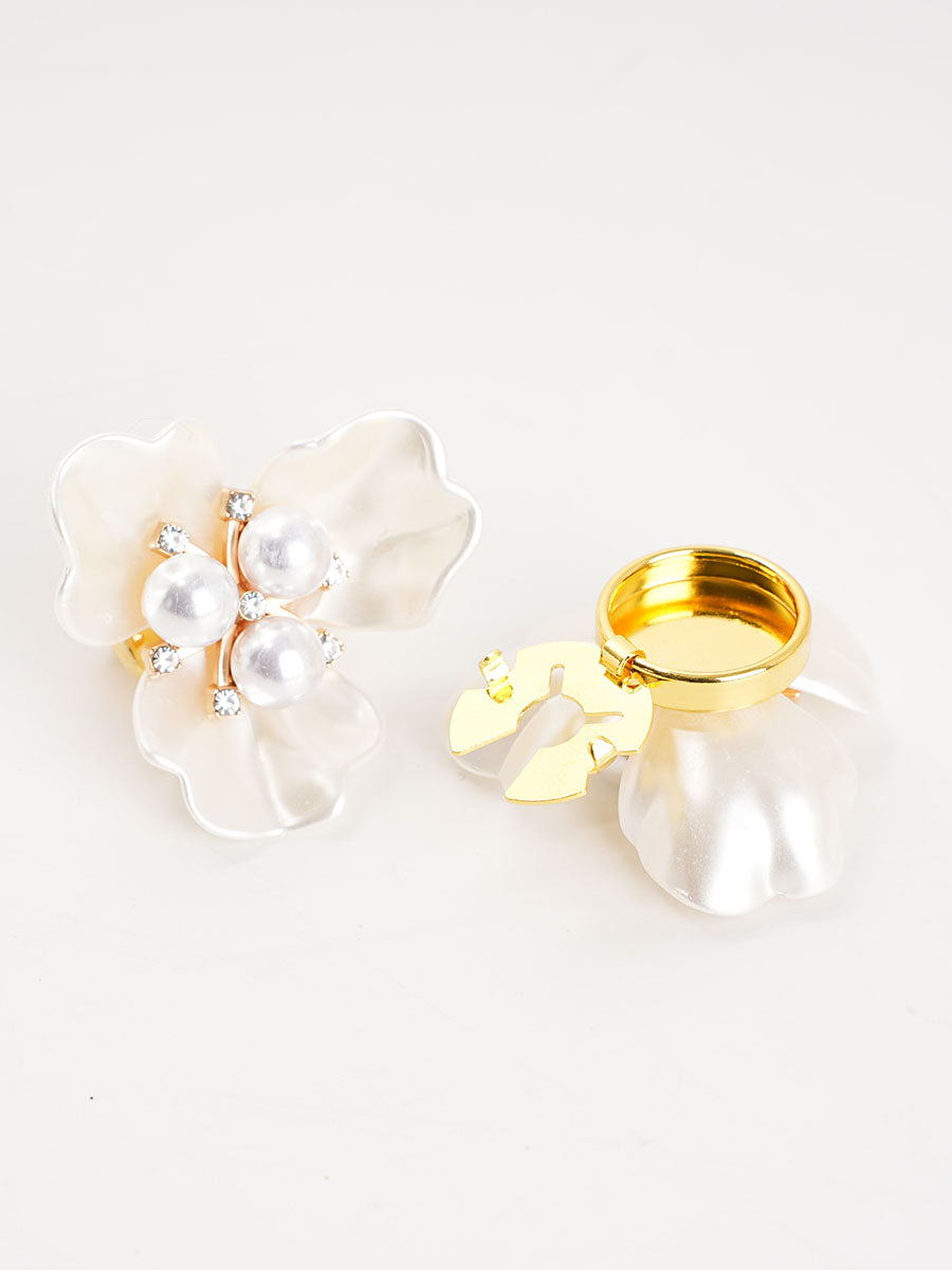Pearl Flower Button Covers – Elegant Metal Shirt Clips (2pcs)