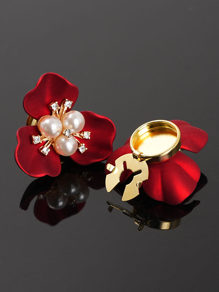 Pearl Flower Button Covers – Elegant Metal Shirt Clips (2pcs)