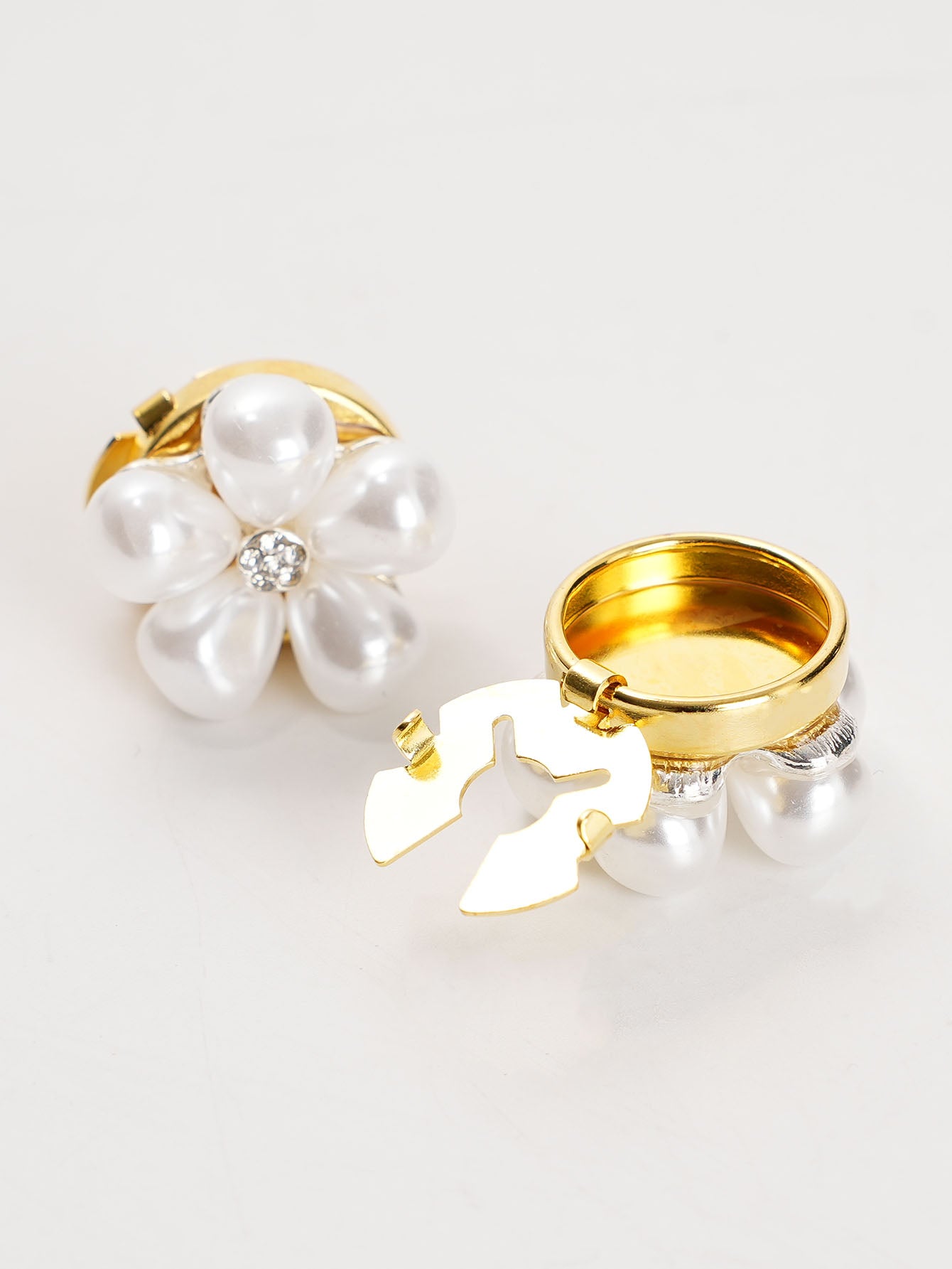 2pcs Button Covers for Shirt Clothing Accessory faux pearls Metal cufflinks No Sewing Button Metal cufflinks