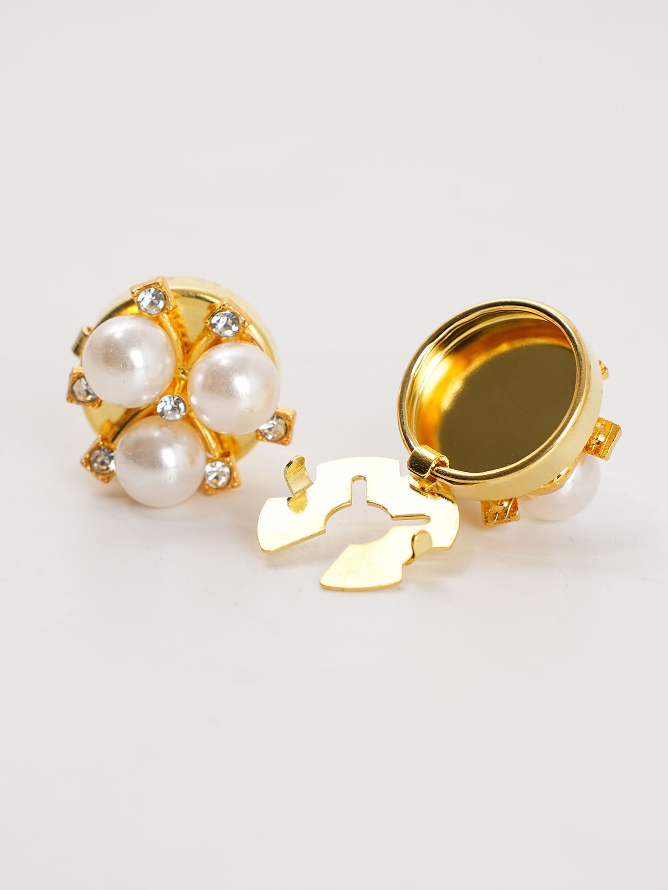 2pcs Button Covers for Shirt Clothing Accessory faux pearls Metal cufflinks No Sewing Button