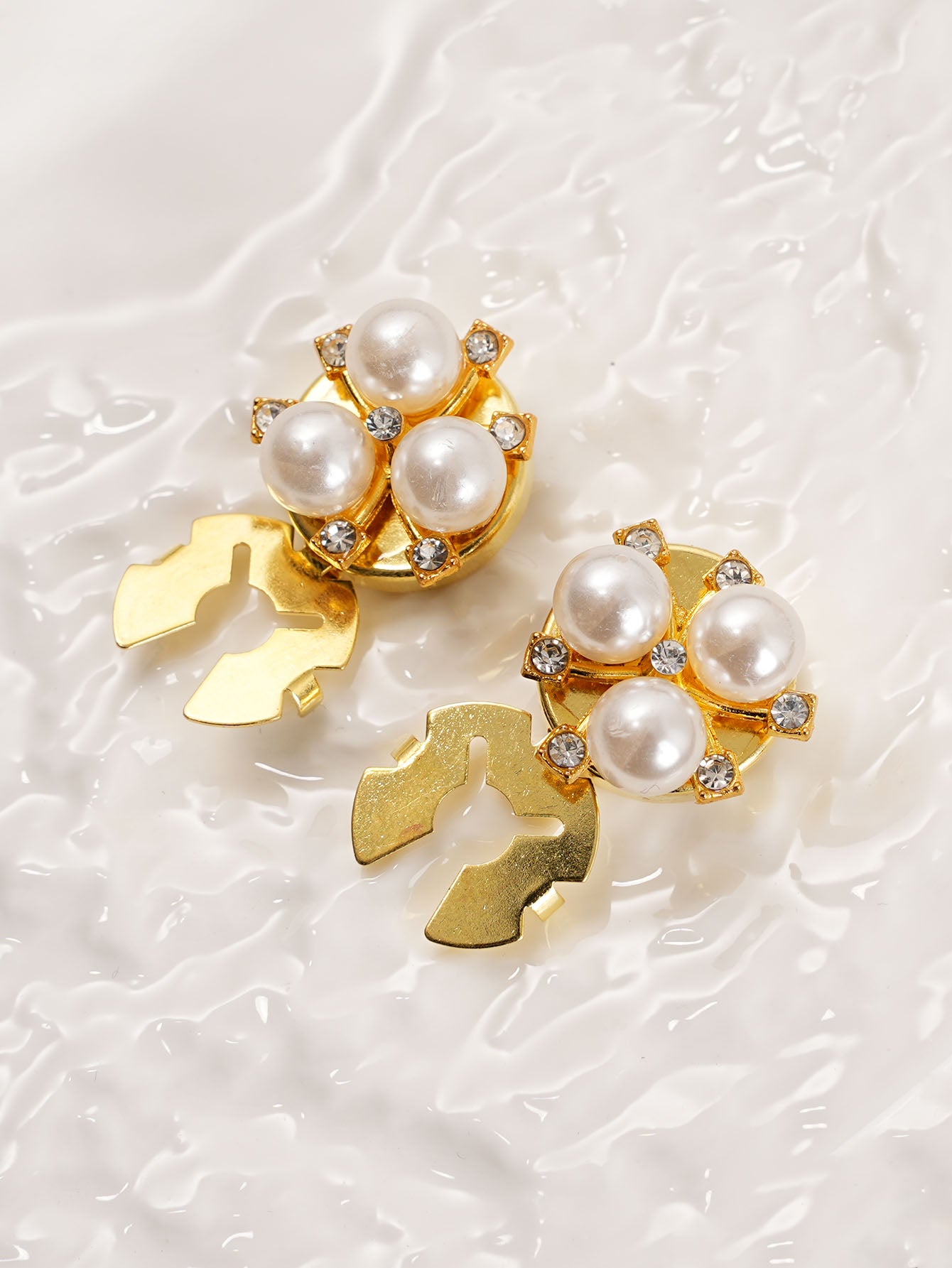 2pcs Button Covers for Shirt Clothing Accessory faux pearls Metal cufflinks No Sewing Button