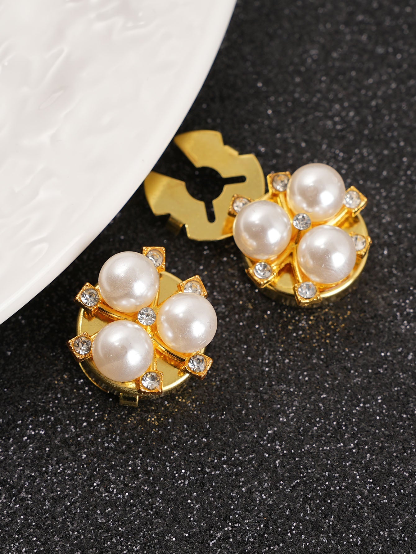 2pcs Button Covers for Shirt Clothing Accessory faux pearls Metal cufflinks No Sewing Button