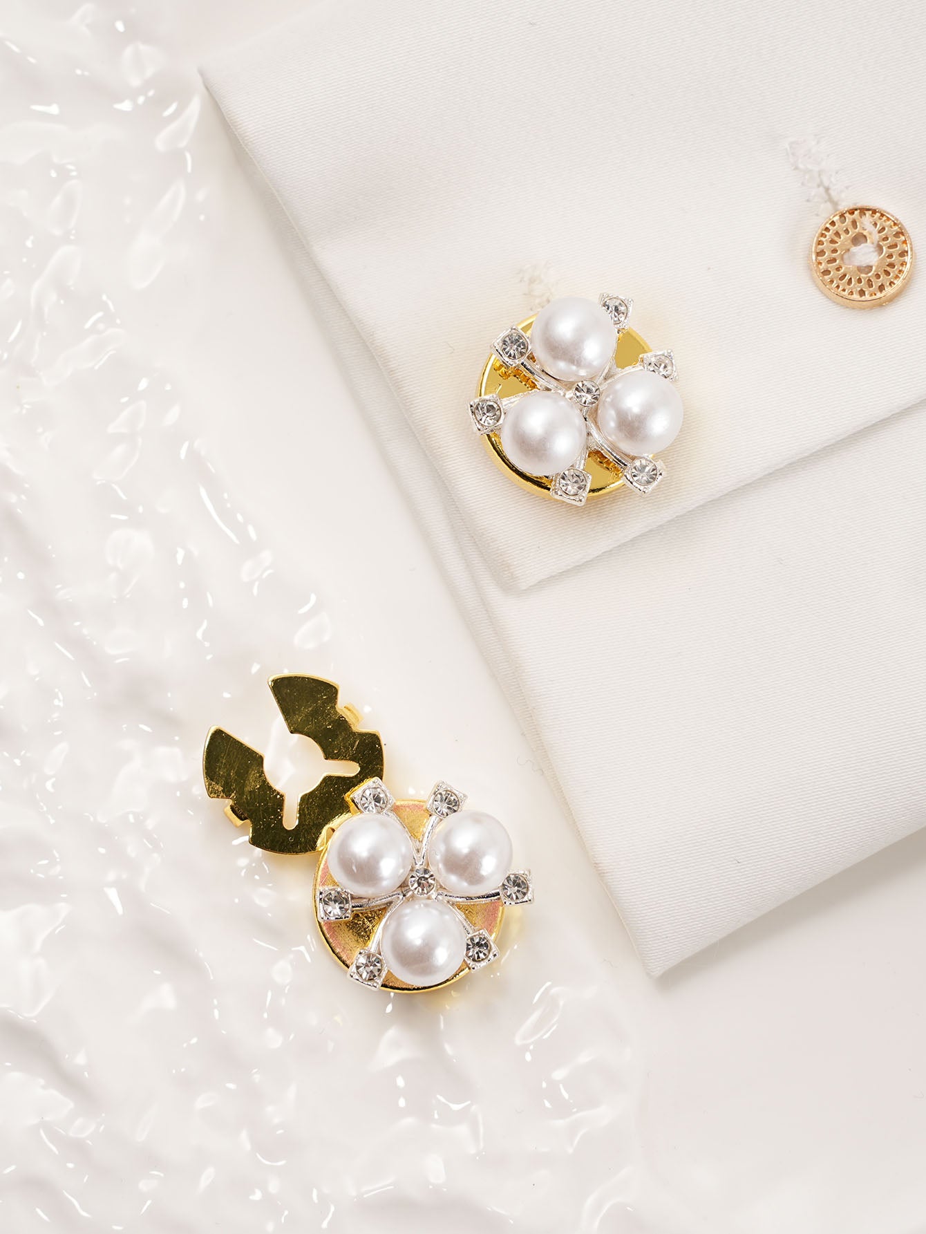 2pcs Button Covers for Shirt Clothing Accessory faux pearls Metal cufflinks No Sewing Button