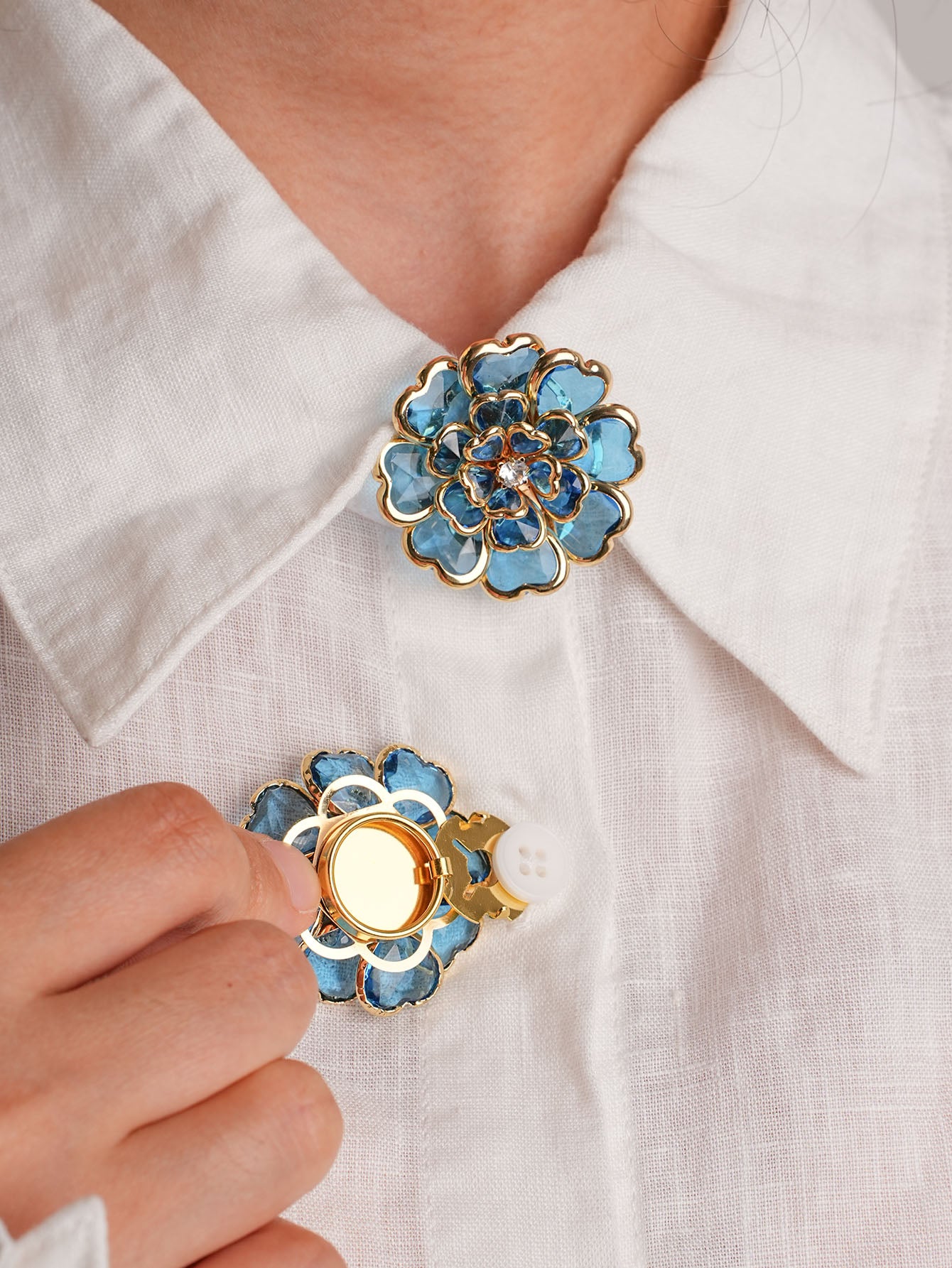 1Set Camellia Acrylic Button Covers for Shirts